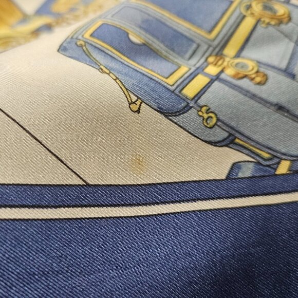 Authentic HERMES Carre 90 Scarf "CARROSSERIE" Silk Blue - Picture 13 of 14